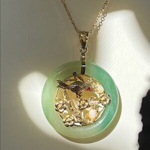 Gold Tone Green Jade Floral Bird Pendant Necklace